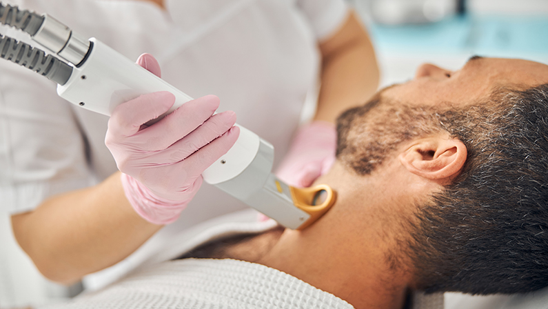 چند جلسه لیزر موهای زائد لازم است؟ بررسی چرخه رشد مو